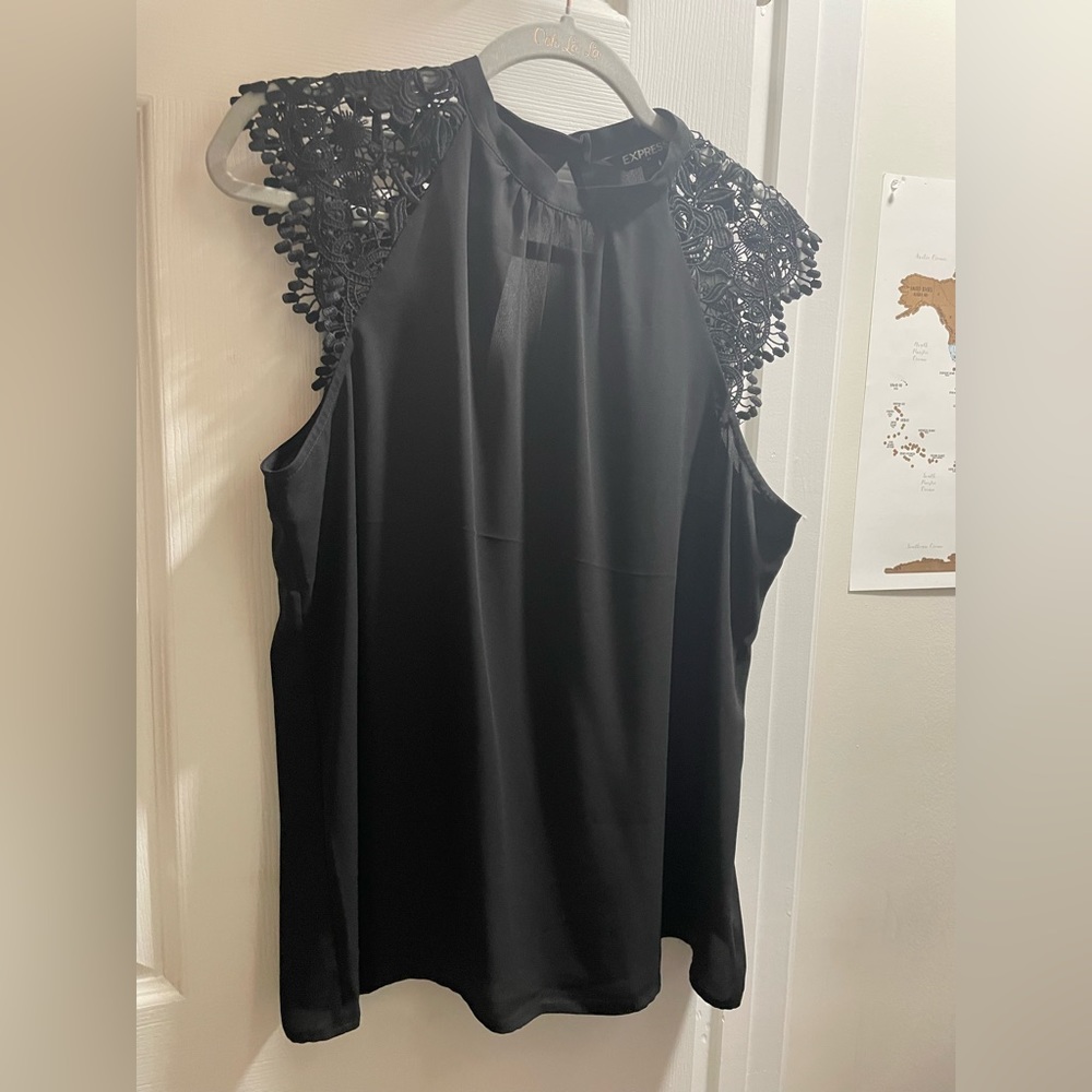 Black top-Express